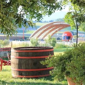 https://poggio-savelli.it-tuscanyhotel.com