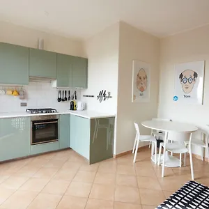 Appartamento Famagosta 10 Milano